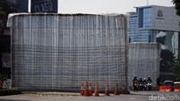 Selain flyover di Jalan Jakarta, Pemkot Bandung juga membangun flyover di Jalan Laswi dan berencana membangun flyover di Jalan Kopo.