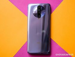 Penampakan Poco X2, Ponsel Layar 120 Hz Rp 3 Jutaan