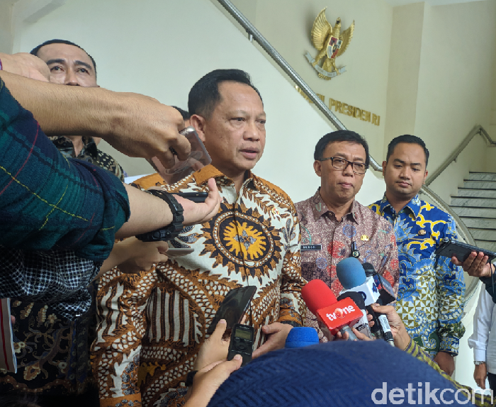 Mendagri Tito Karnavian usai menemui Wapres Maruf Amin