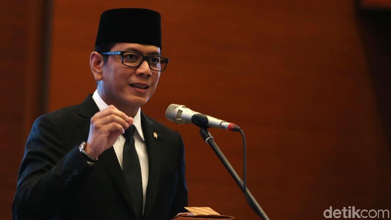 Menteri Pariwisata dan Ekonomi Kreatif Wishnutama Kusubandio melantik pejabat Pimpinan Tinggi Madya (Eselon I) dan Pejabat Pimpinan Tinggi Pratama (Eselon II) di Balairung Soesilo Soedarman, Gedung Sapta Pesona Jakarta, Rabu (5/2/2020).