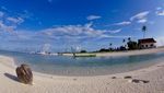 Bukan Maldives, Ini Pulau Tinabo dari Sulawesi