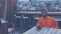 Pemilik nama lengkap Allan Wangsa Satria Pamungkas ini dikenal sebagai youTuber, presenter sekaligus penyiar radio. Allan pernah mengikuti acara reality show Big Brother pada 2011 lalu. Foto: instagram @allanwangsa