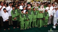 Pemberian santunan kepada anak yatim ini dalam rangka memeriahkan HUT ke-12 Partai Gerindra.