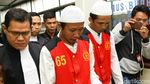Dua Eksekutor Pembunuh Pupung-Dana Tertunduk Lesu di Persidangan