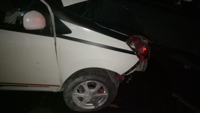 Toyota Agya mengalami kecelakaan di Bundaran HI