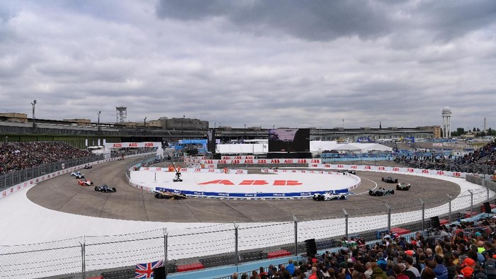 BERLIN, GERMANY - MAY 25: In this handout from FIA Formula E -  Alexander Sims (GBR) BMW I Andretti Motorsports, BMW iFE.18 at Tempelhof Airport on May 25, 2019 in Berlin, Germany. (Photo by FIA Formula E/Handout/Getty Images)