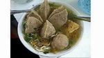 Doyan Makan Bakso? Hati-hati Keselek Lihat Meme Ini