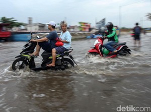 Ini Titik-titik Jalanan DKI Jakarta yang Tergenang Banjir
