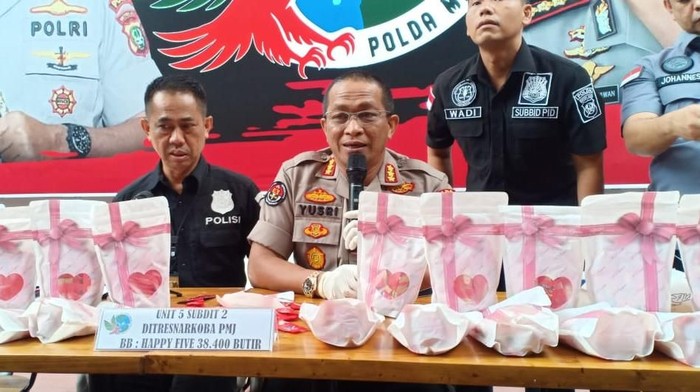Polda Metro tangkap jaringan pengedar pil happy five