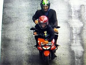 Begini Cara Polisi Tindak Pemotor Masuk Busway yang Tutupi Nopol Pakai Tangan