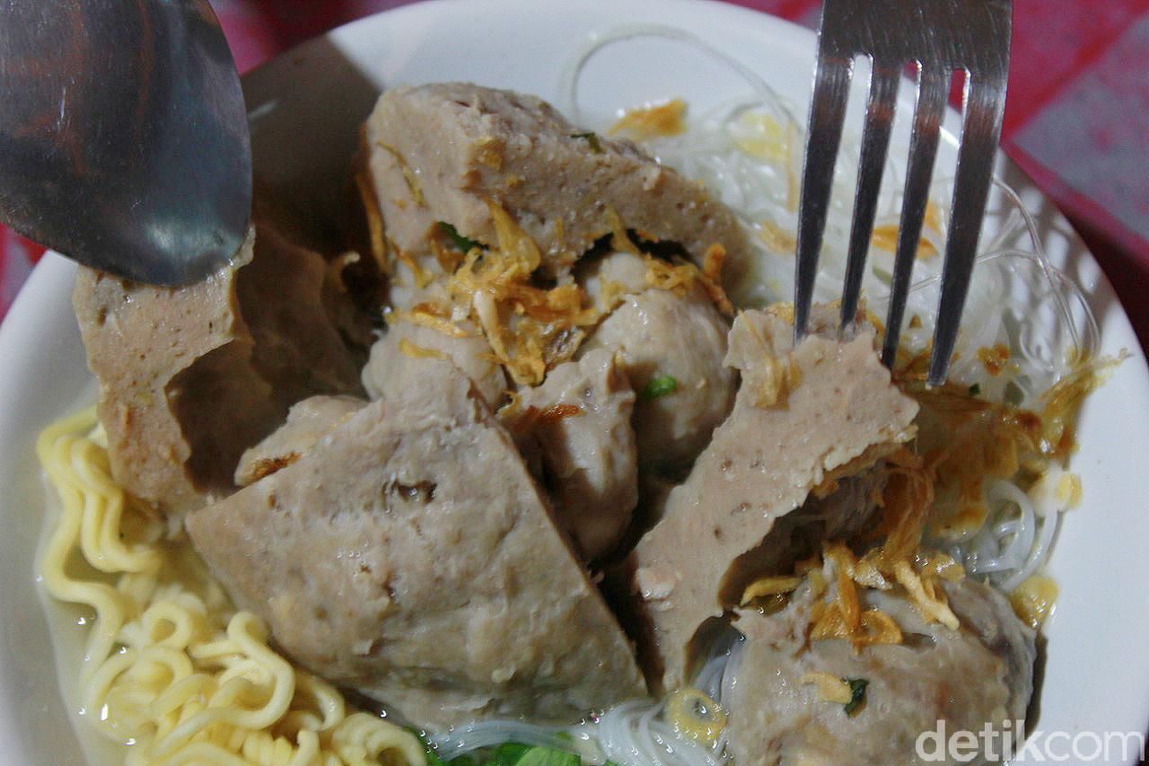 bakso beranak BMW
