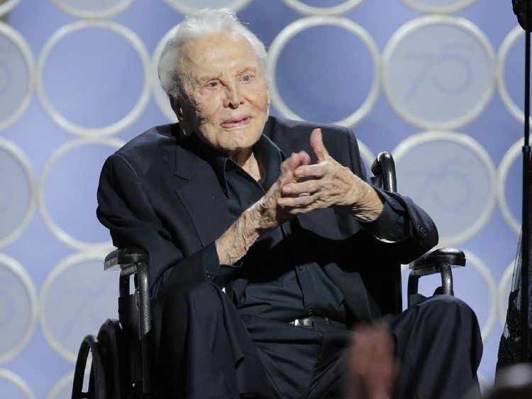 Kirk Douglas Meninggal di Usia 103 Tahun, Ini Penampilannya di Berbagai Film