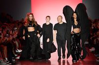 Perdana, Bintang Pornhub Bakal Jadi Model di New York Fashion Week