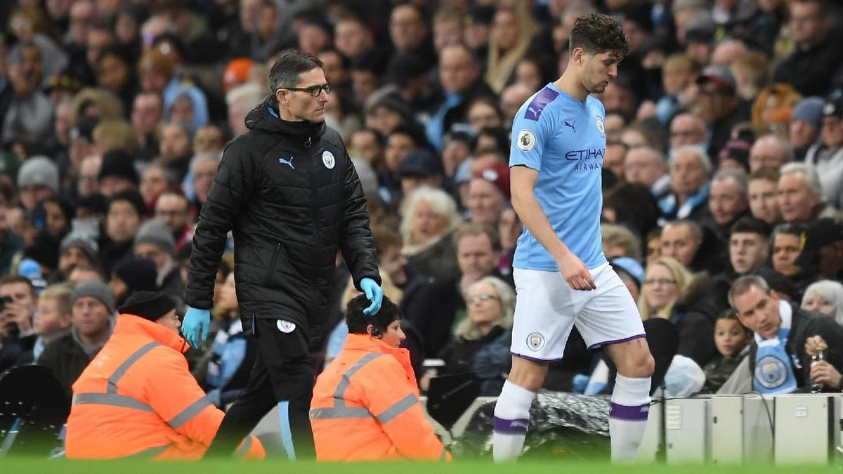 Bek Manchester City, John Stones (kanan). (Foto: Michael Regan/Getty Images)