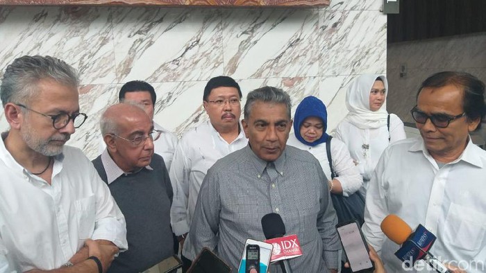 Nasabah Jiwasraya di Kantor OJK