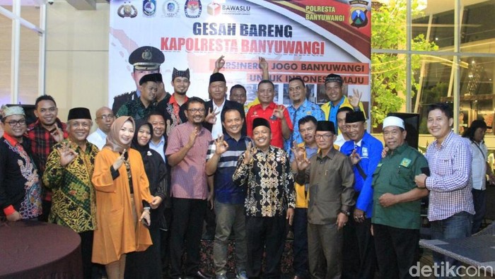 KPU, Bawaslu dan Partai Politik bertemu di banyuwangi