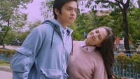Dipertemukan lagi dengan Angga Yunanda dalam film Mariposa, mereka terlihat makin akrab. Ini kedekatan keduanya saat break syuting. Sebelumnya dua pasangan muda ini adu akting dalam film Dua Garis Biru. Foto: Istimewa