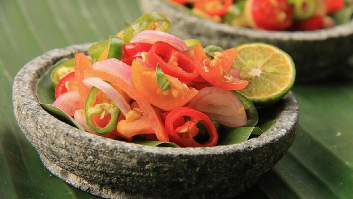 Sambal dabu-dabu