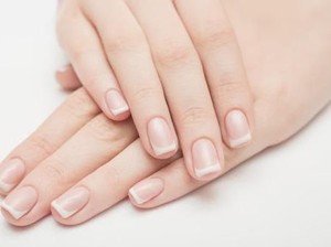 Agar Kuku Cantik dan Kuat, Gunakan 5 Bahan Alami Perawatan Kuku Ini