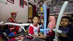 Badut-badut Ini Hibur Anak Penderita Kanker