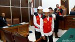 Dua Eksekutor Pembunuh Pupung-Dana Tertunduk Lesu di Persidangan