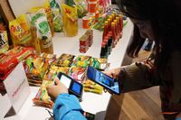 Collabs DANA-HappyFresh, Mudahkan Kaum Urban Belanja Groceries Online