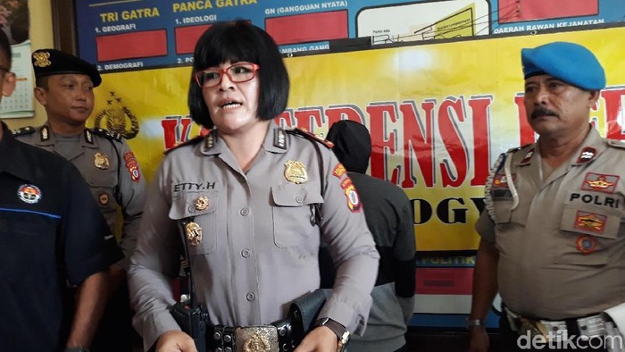 Kapolsek Danurejan, Kota Yogyakarta, Kompol Etty Haryanti di kantornya, Kamis (6/2/2020).