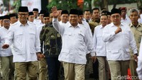 Acara tersebut digelar di DPP Partai Gerindra, Ragunan, Pasar Minggu, Jakarta Selatan, Kamis (6/2/2020), Prabowo hadir pada pukul 10.15 WIB.