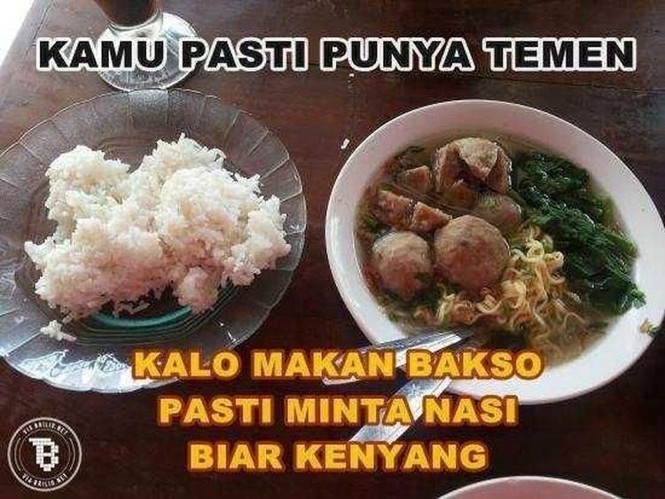 Doyan Makan Bakso? Hati-hati Keselek Lihat Meme Ini