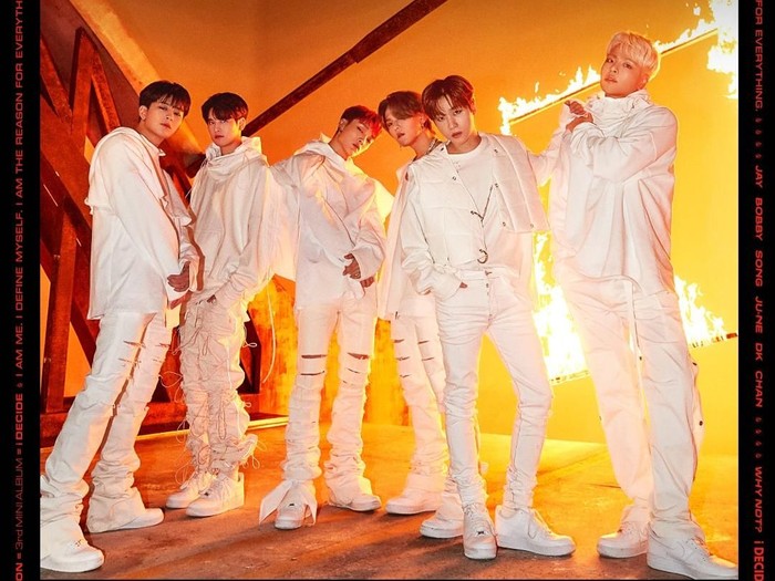 Teaser foto iKON i DECIDE
