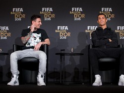Cristiano Ronaldo dan Lionel Messi masing-masing masih jadi raja hat-trick di Liga Champions sebanyak sama-sama delapan kali! (Philipp Schmidli/Getty Images)
