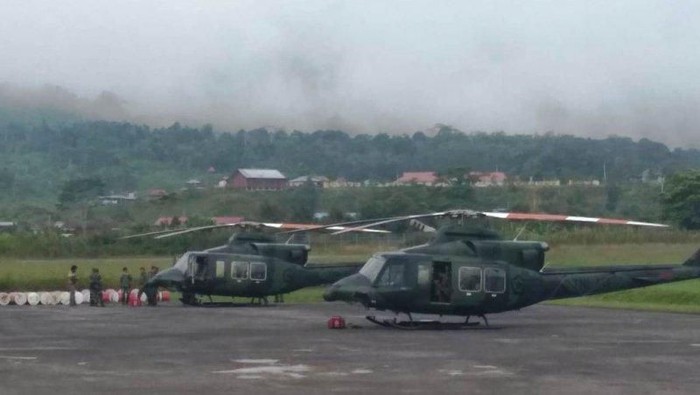 DOKUMENTASI ANTARA FOTO/Heli Bell 412 milik TNI AD yang dikerahkan untuk mencari helikopter MI-17
