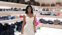 Dan ini lemari pakaian dan aksesori milik Kim Kardashian. Dok. Instagram