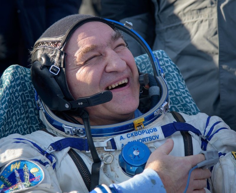 Momen pendaratan astronot Christina Koch