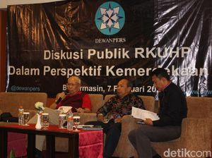 Bagir Manan: Wartawan Harus Beretika dan Beri Contoh Baik