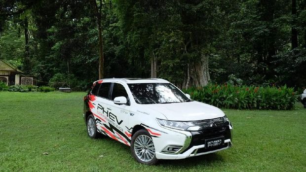 Mitsubishi Outlander PHEV