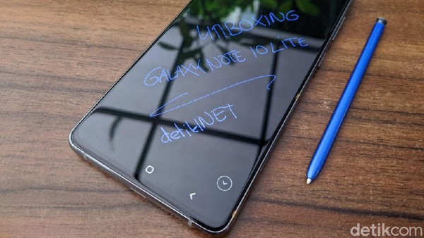 Lebih Intim dengan Galaxy Note 10 Lite