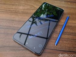 Lebih Intim dengan Galaxy Note 10 Lite
