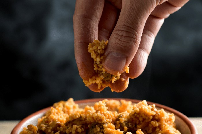 Makan Pakai Tangan Makan Pakai Tangan