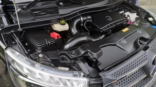 New Vito dibekali mesin 1.991 cc turbo 4 silinder dengan tenaga mencapai 211 dk