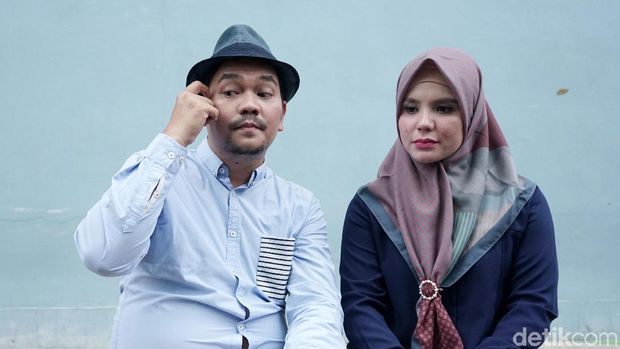 Indra Bekti dan Aldilla Jelita saat ditemui di Trans TV.
