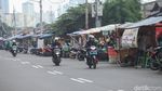 PKL dan Parkir Liar Menjamur di Kawasan ITC Roxy Mas