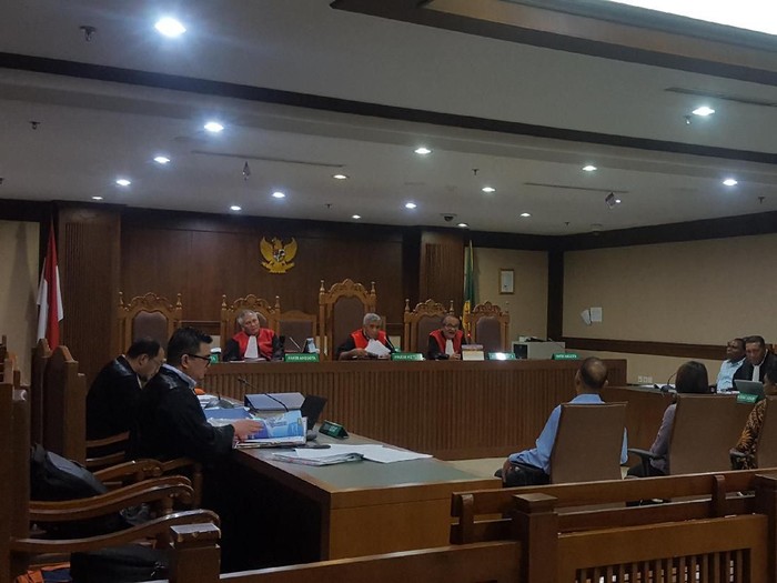 Kesaksian Beda dari BAP, Saksi Korupsi Proyek Jalan Papua Ditegur Hakim