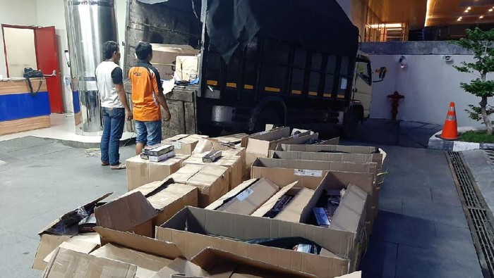 Pencacahan barang bukti di Kanwil DJBC Jateng