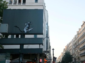 Lukisan Banksy Dicuri di Paris, Dua Pria Akhirnya Ditangkap Polisi