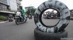 PKL dan Parkir Liar Menjamur di Kawasan ITC Roxy Mas