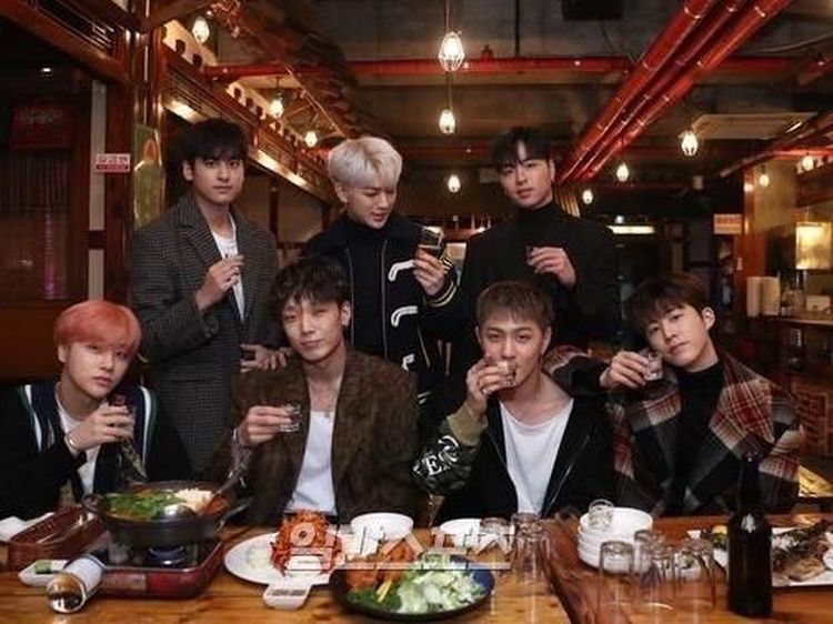 Intip Keseruan Momen Kuliner iKON yang Baru Rilis Lagu Baru!