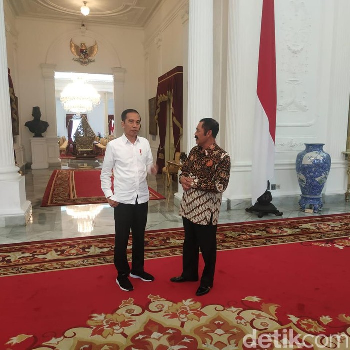 Jokowi-FX Rudy di Istana Negara