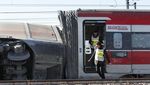 2 Orang Tewas dan Puluhan Terluka Imbas Kecelakaan Kereta di Italia