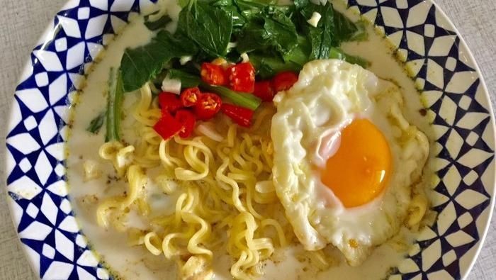 Mie INstan Mie INstan